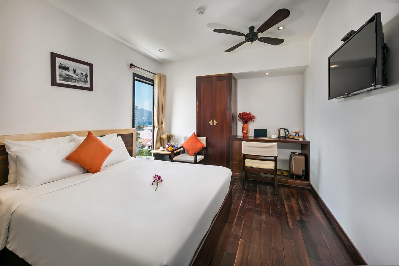 Sea Flower Hotel Da Nang Eksteriør billede