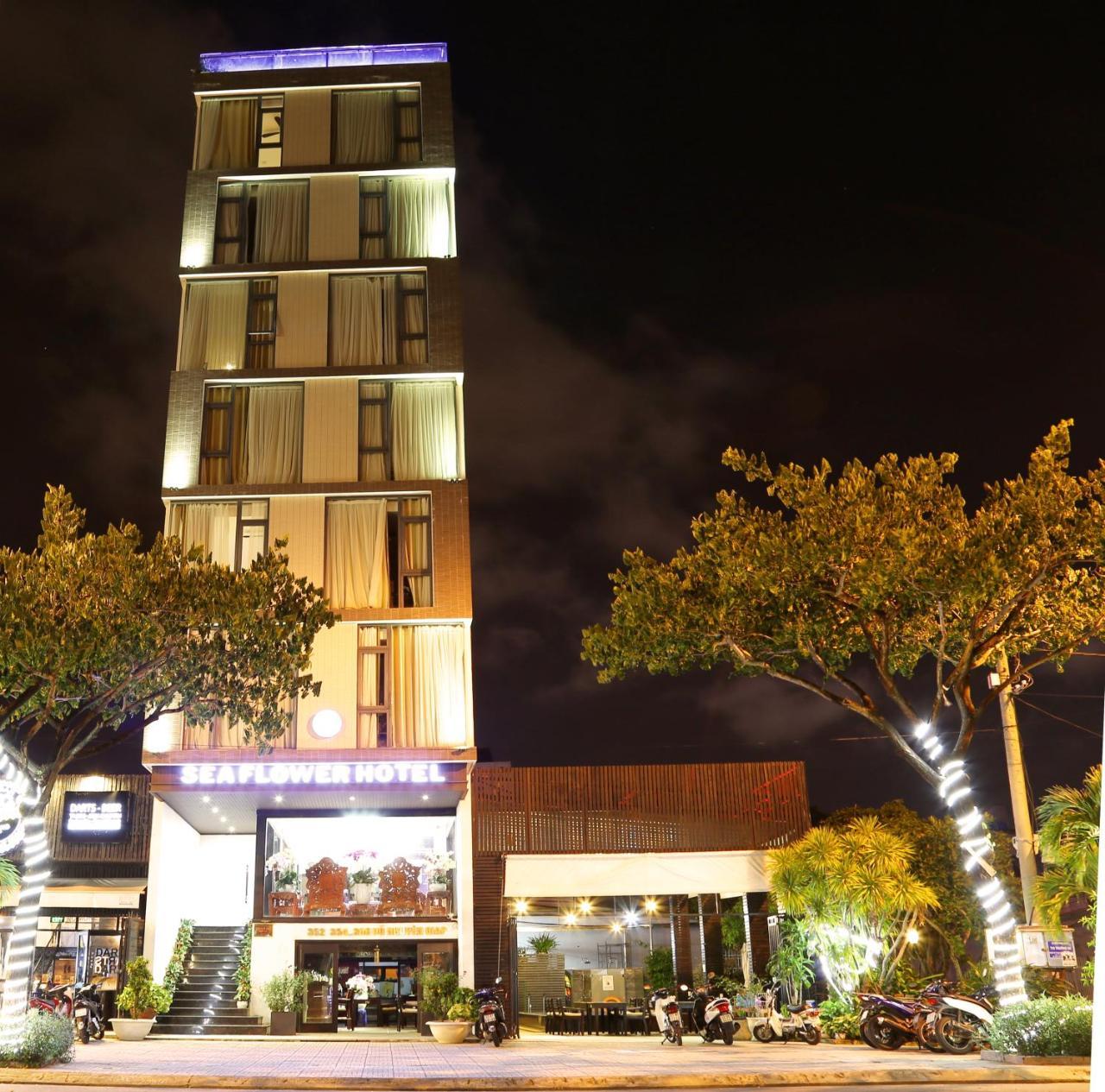 Sea Flower Hotel Da Nang Eksteriør billede